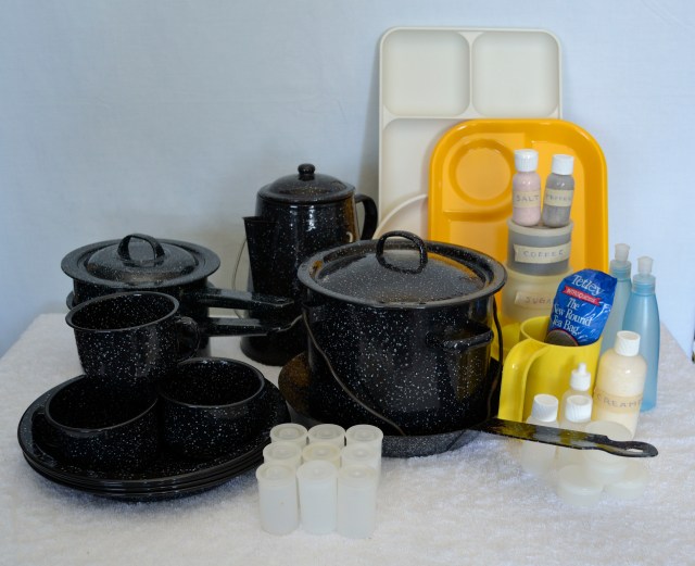 _DSC0005 camp dishes